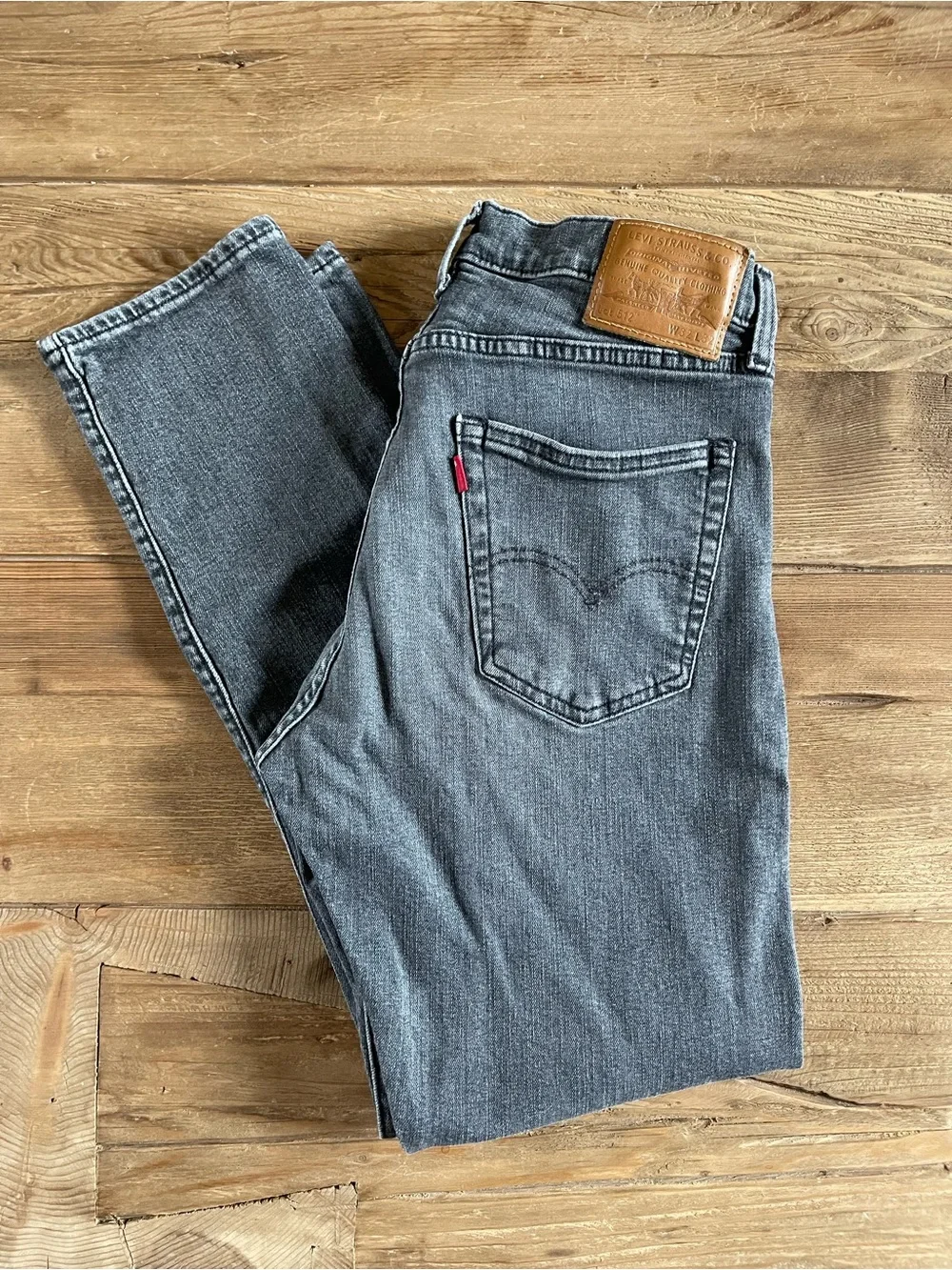 Levi’s Premium 512 Slim Taper Gray Wash Jeans Men’s 32x32